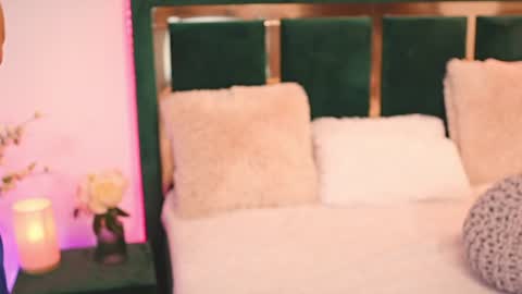 Snapshot of xeniablue chatting on 07.17.26 XeniaBlue online show from 07.17.26