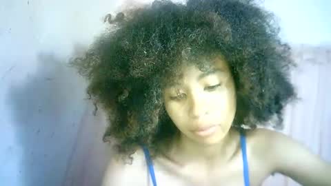 Snapshot of xenna610827 chatting on 02.04.25 xenna610827 online show from 02.04.25