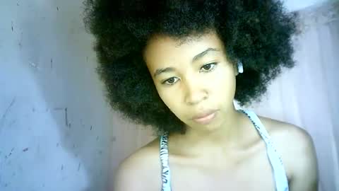 Snapshot of xenna610827 chatting on 02.27.25 xenna610827 online show from 02.27.25