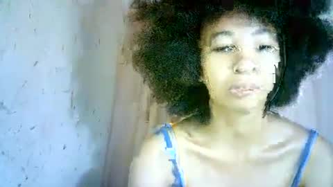 Snapshot of xenna610827 chatting on 03.10.25 xenna610827 online show from 03.10.25