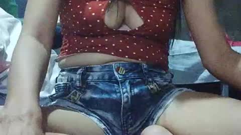 Snapshot of xhotskinny69x chatting on 03.03.25 xhotskinny69x online show from 03.03.25