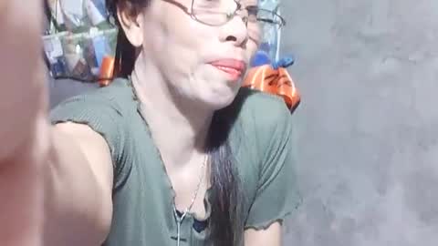 Snapshot of xhotskinny69x chatting on 12.01.25 xhotskinny69x online show from 12.01.25