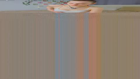 Luna and Lina online show from 12.17.25