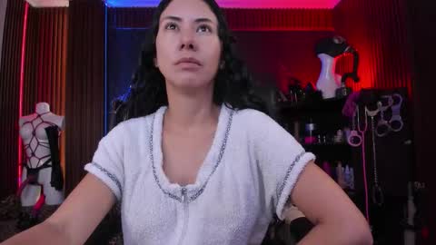 XiaQueen   I M online show from 02.12.26