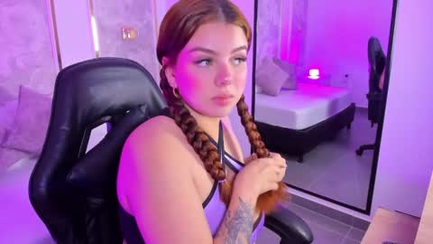 Snapshot of ximena_dork chatting on 04.13.26 X I M E N A online show from 04.13.26