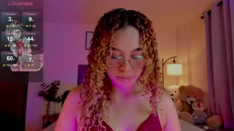 Snapshot of ximena_sotto1 chatting on 07.01.26 camila online show from 07.01.26