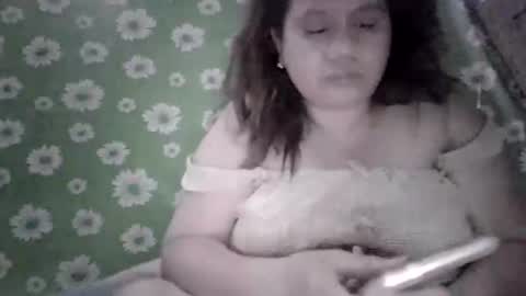 Snapshot of xjuicytits chatting on 04.07.26 xjuicytits online show from 04.07.26