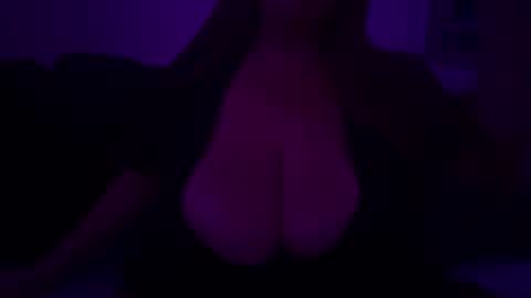 Snapshot of xkinkeecouplex chatting on 11.13.25 xkinkeecouplex online show from 11.13.25