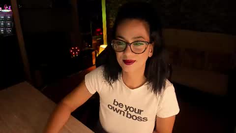 Lara online show from 11.06.25