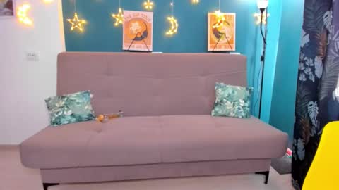 Snapshot of xloe_queen chatting on 02.23.25 Chloe online show from 02.23.25