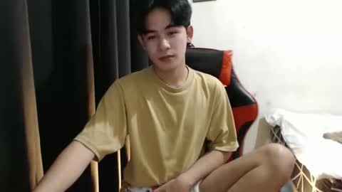 MIKAEL online show from 11.04.25