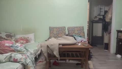 Snapshot of xlunasexyx chatting on 12.23.25 Luna online show from 12.23.25
