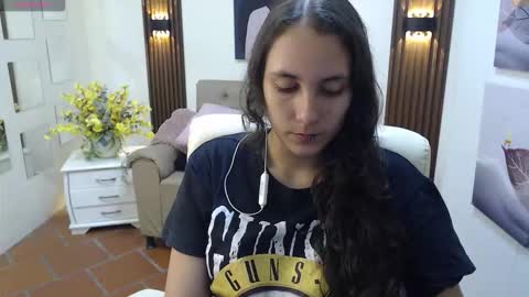lunna online show from 10.20.25