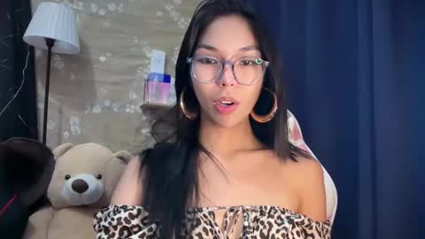 Snapshot of xmonica_cummerx chatting on 01.06.26 Sweet Monica online show from 01.06.26