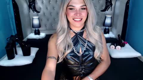 Snapshot of xnaughty_haileyx chatting on 02.28.25 Hailey online show from 02.28.25