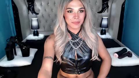 Snapshot of xnaughty_haileyx chatting on 02.28.25 Hailey online show from 02.28.25