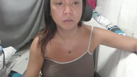 Snapshot of xnewcummachinex chatting on 05.27.26 xnewcummachinex online show from 05.27.26