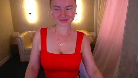 Snapshot of xo_monica chatting on 07.04.26 Monica online show from 07.04.26