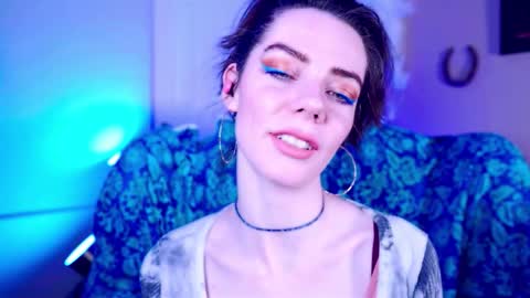 Bella Bondai online show from 02.05.26