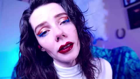 Bella Bondai online show from 02.12.26