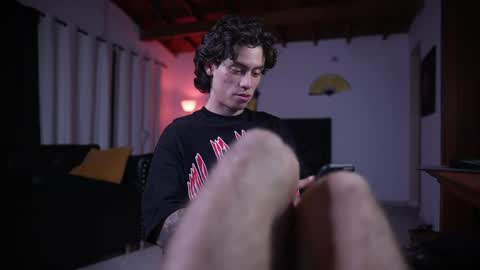   online show from 05.08.26