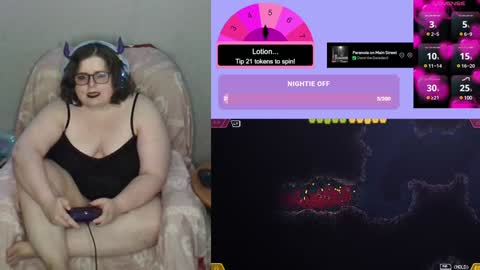 Snapshot of xonerdykitty chatting on 01.31.25 Nerdykitty online show from 01.31.25