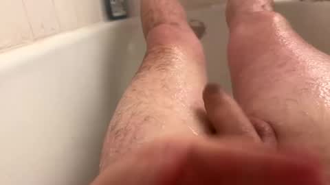 Snapshot of xoxowtf chatting on 02.21.25 xoxowtf online show from 02.21.25