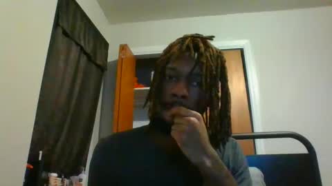 Snapshot of xp_tk chatting on 02.18.25 xp_tk online show from 02.18.25
