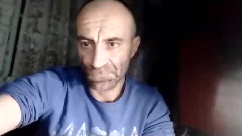 xploid1982 online show from 11.18.25