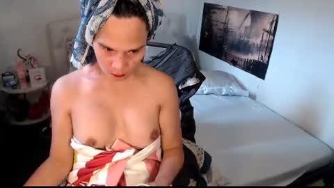 Snapshot of xqueenyasiandomcumx chatting on 06.29.26 address me as QUEEN NINA A Little Bit of ANGELIC FACE with a Wild Demonic Side online show from 06.29.26