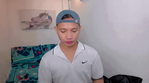 xsebastian19 online show from 12.22.25