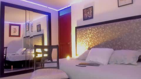 Xtasis online show from 04.19.26