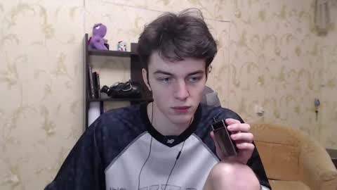 traqqq online show from 02.19.25