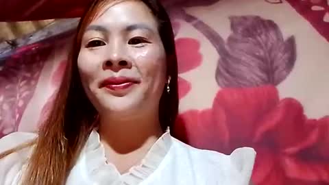 xuxulove00 online show from 12.22.25