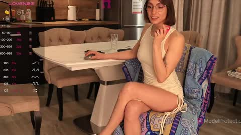 FrancyStepmom and YStepson    INTERESTED IN A GIRL-GIRL COLLABORATION  TEXT ME HERE  or INSTAGRAM online show from 04.18.26