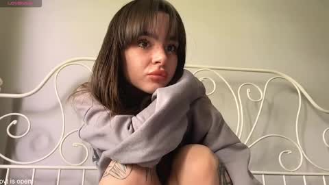 Lily online show from 05.18.26