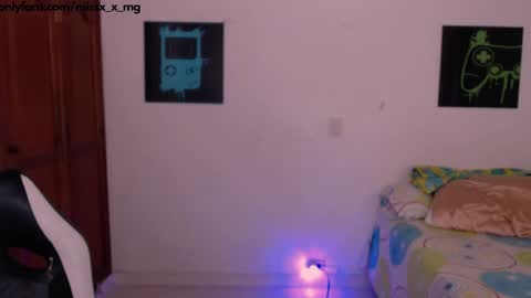 Snapshot of xx_x_mg chatting on 04.21.26 Jacky online show from 04.21.26