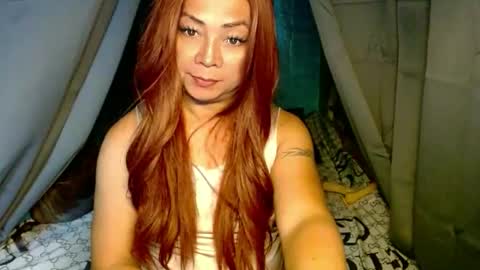 Snapshot of xxaprillovexx chatting on 12.21.25 xxaprillovexx online show from 12.21.25