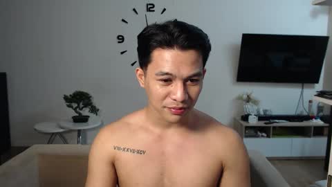 Snapshot of xxasianexploderxx chatting on 12.29.24 Sam online show from 12.29.24