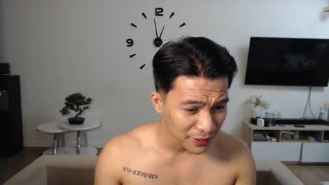 Snapshot of xxasianexploderxx chatting on 01.08.25 Sam online show from 01.08.25