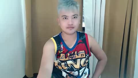 Loyd online show from 12.21.25