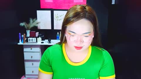 Snapshot of xxirene chatting on 01.09.26 xxirene online show from 01.09.26