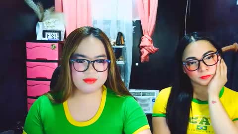 Snapshot of xxirene chatting on 02.21.26 xxirene online show from 02.21.26