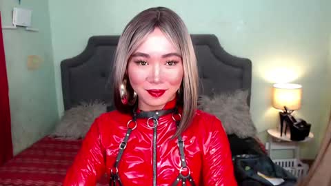 Snapshot of xxkagura_hugecock_69xx chatting on 12.01.24 Kagura online show from 12.01.24