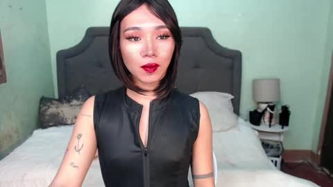 Snapshot of xxkagura_hugecock_69xx chatting on 02.27.25 Kagura online show from 02.27.25