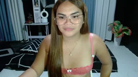 Snapshot of xxkylie_smithxx chatting on 04.26.26 Kylie Smith online show from 04.26.26