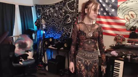 Lilith online show from 09.27.25