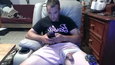 Snapshot of xxscubastevexxx chatting on 09.29.25 xxScubaStevexx online show from 09.29.25