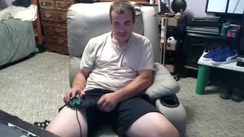Snapshot of xxscubastevexxx chatting on 10.24.25 xxScubaStevexx online show from 10.24.25