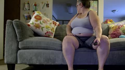 Strawberry Jane online show from 09.10.25